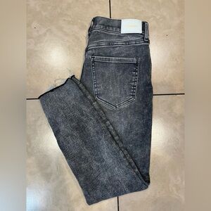 Express Women's Skinny Jeans in Washed Black